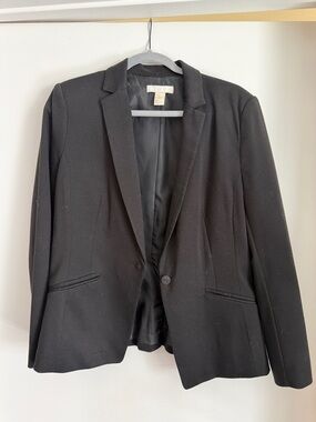 Classic Black Women's Blazer - Tailored Single-Button Jacket
